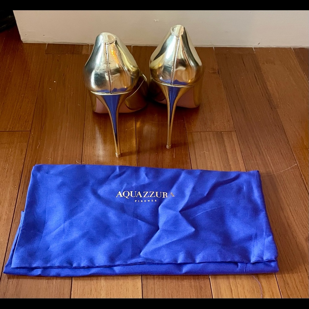 NEW Aquazzura Gold Pumps - Picture 9 of 12